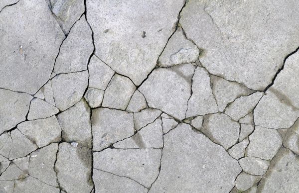 Concrete Crack Repair in Schaumburg