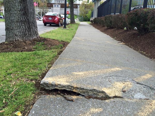 Cement Sidewalk Repair in Schaumburg