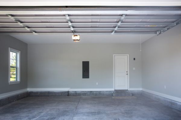 Garage Concrete Repair in Schaumburg