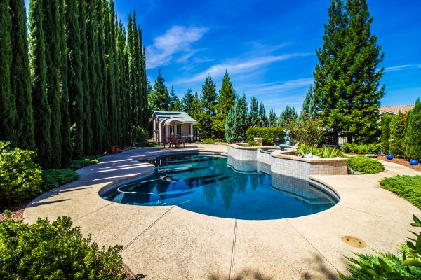 Pool Pavement Repair in Schaumburg